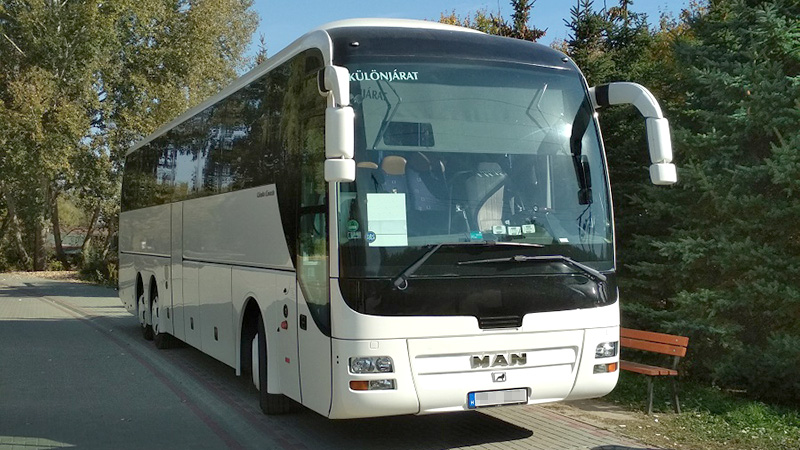 53+2 fős MAN Lion's Coach R08 53+2 fős MAN Lion's Coach R08